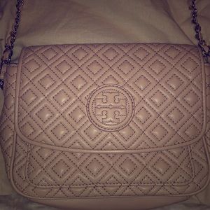 Tory Burch Marion quilted mini bag light oak
